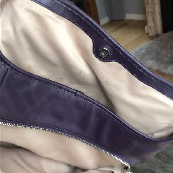 Coach Purse - Picture 4 of 7